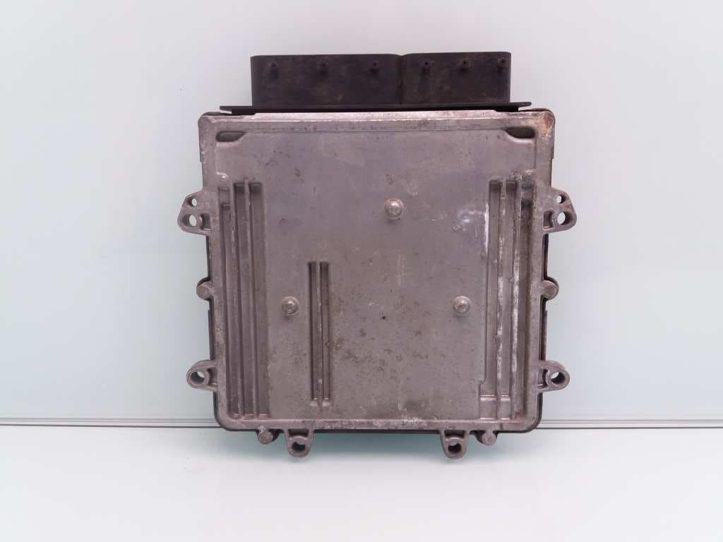 Centralita motor uce MITSUBISHI COLT BERLINA 5 (Z30A) 4