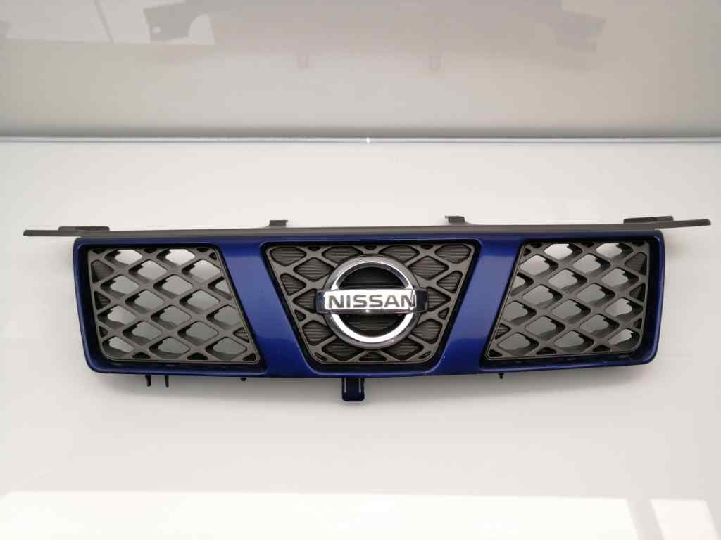 Rejilla delantera NISSAN X-TRAIL (T30)