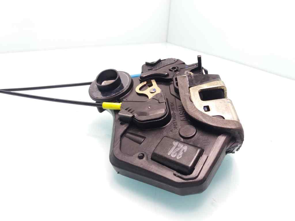 Cerradura puerta trasera izquierda TOYOTA AVENSIS 2