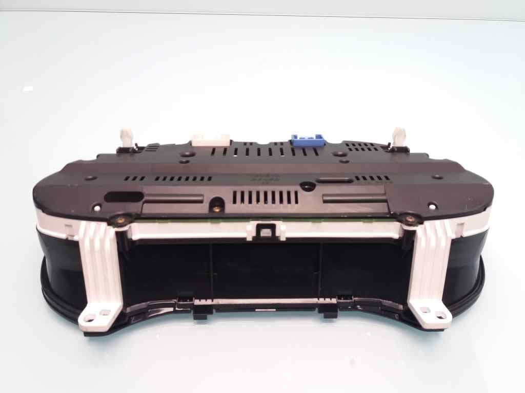 Cuadro instrumentos TOYOTA AVENSIS 5