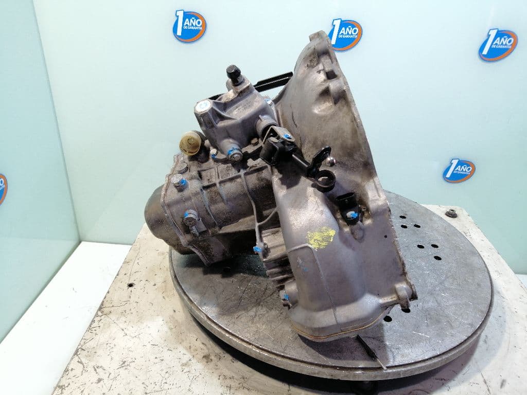 Caja cambios OPEL CORSA B 4