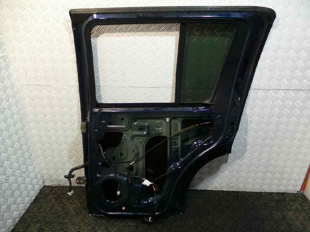 Puerta trasera derecha NISSAN PATHFINDER (R51) 4