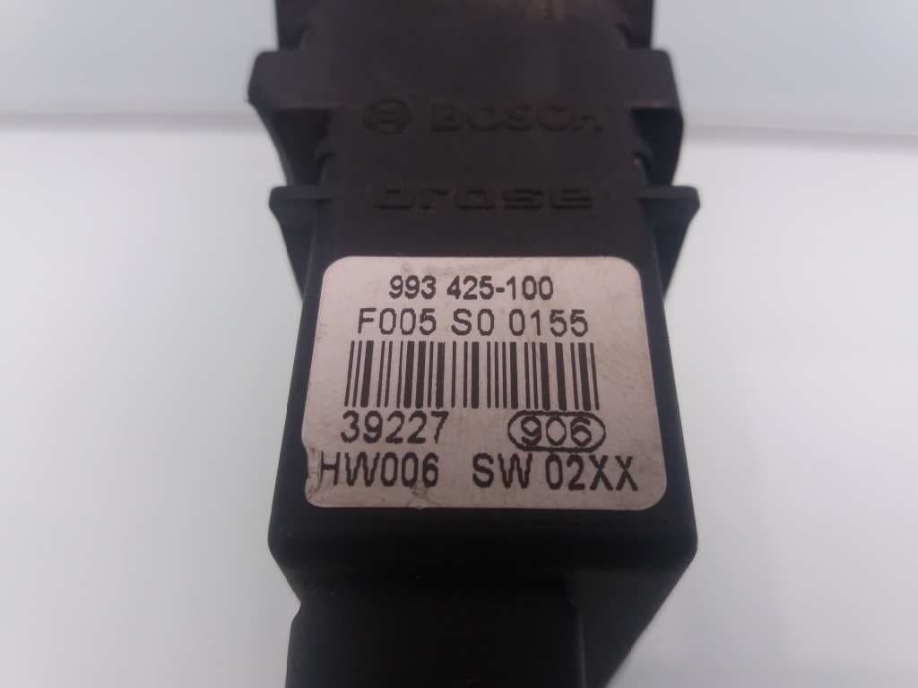 Motor elevalunas trasero derecho VOLKSWAGEN GOLF V BERLINA (1K1) 2