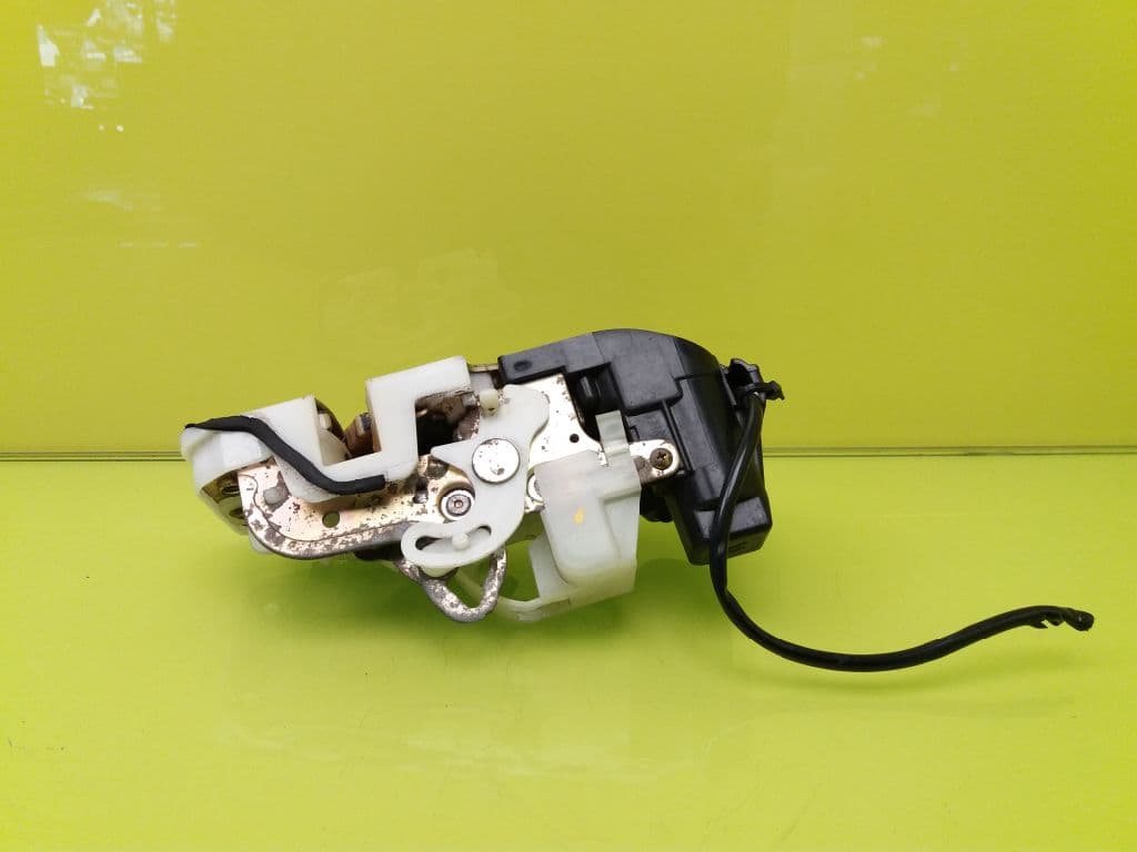 Cerradura puerta trasera derecha HONDA CR-V 2