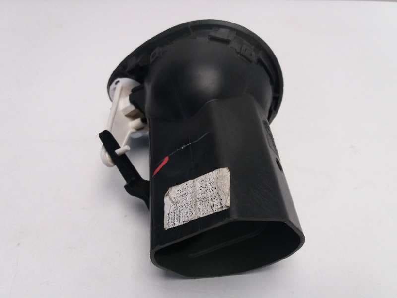Plastico RENAULT CLIO III 2