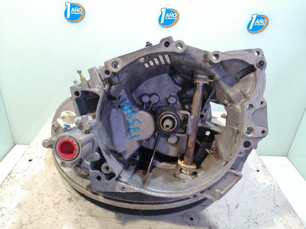 Caja cambios PEUGEOT 205 BERLINA