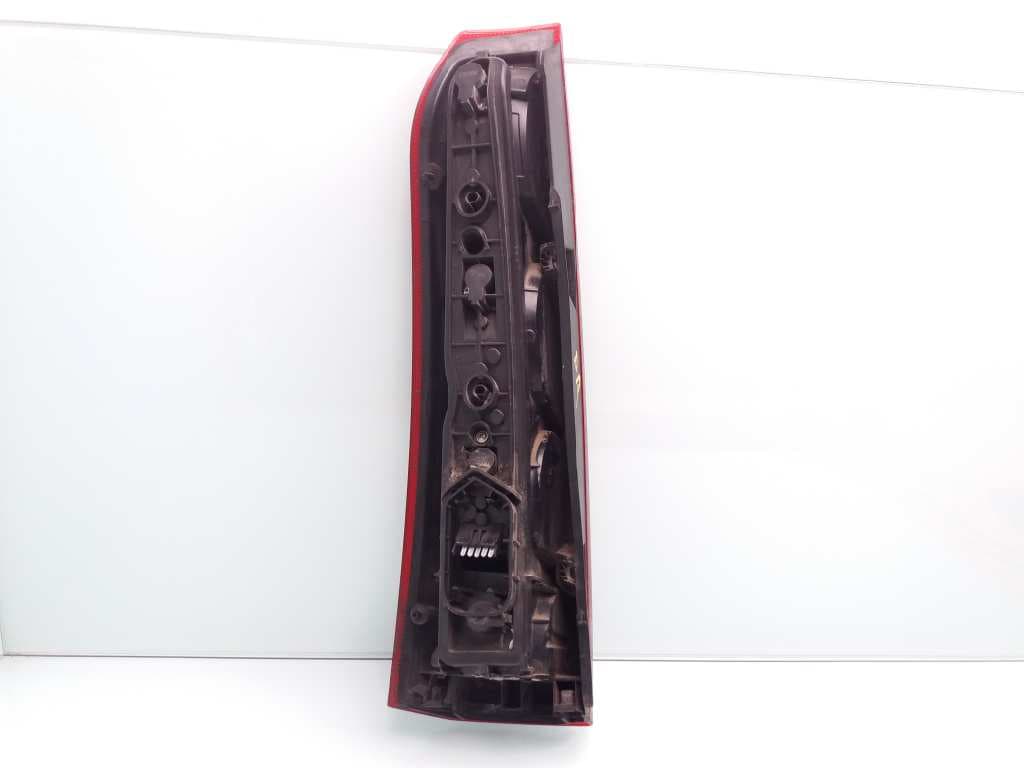 Piloto trasero derecho OPEL MERIVA 3