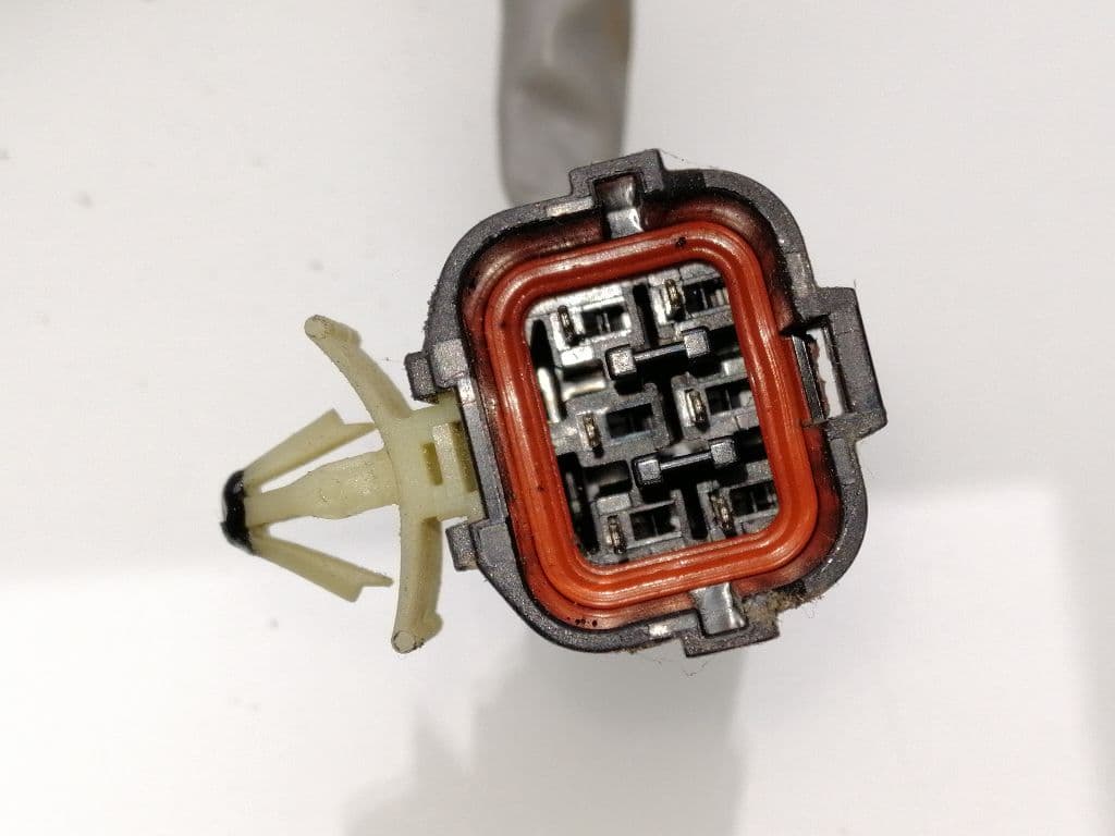 Cerradura puerta delantera derecha KIA SORENTO 4