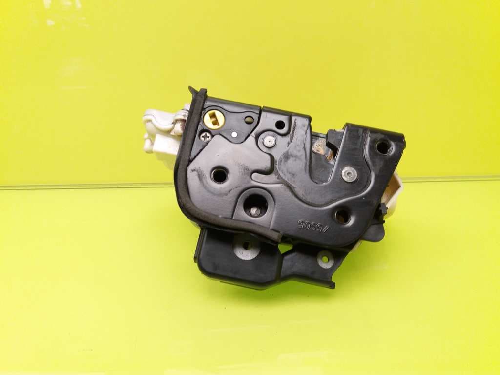 Cerradura puerta delantera izquierda AUDI A4 AVANT (8E)