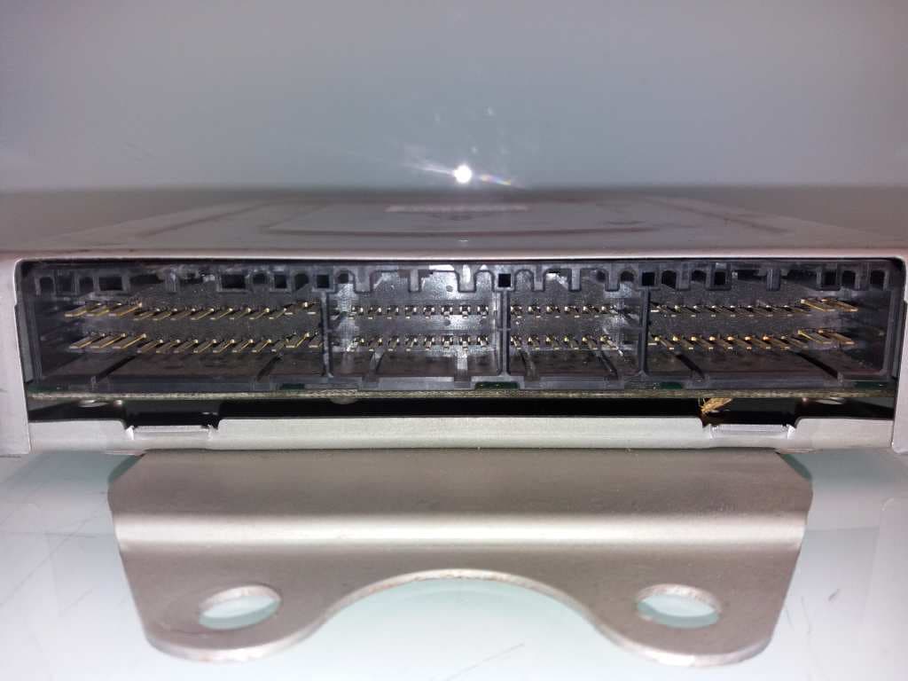 Centralita motor uce MITSUBISHI CARISMA BERLINA 5 (DA0) 2