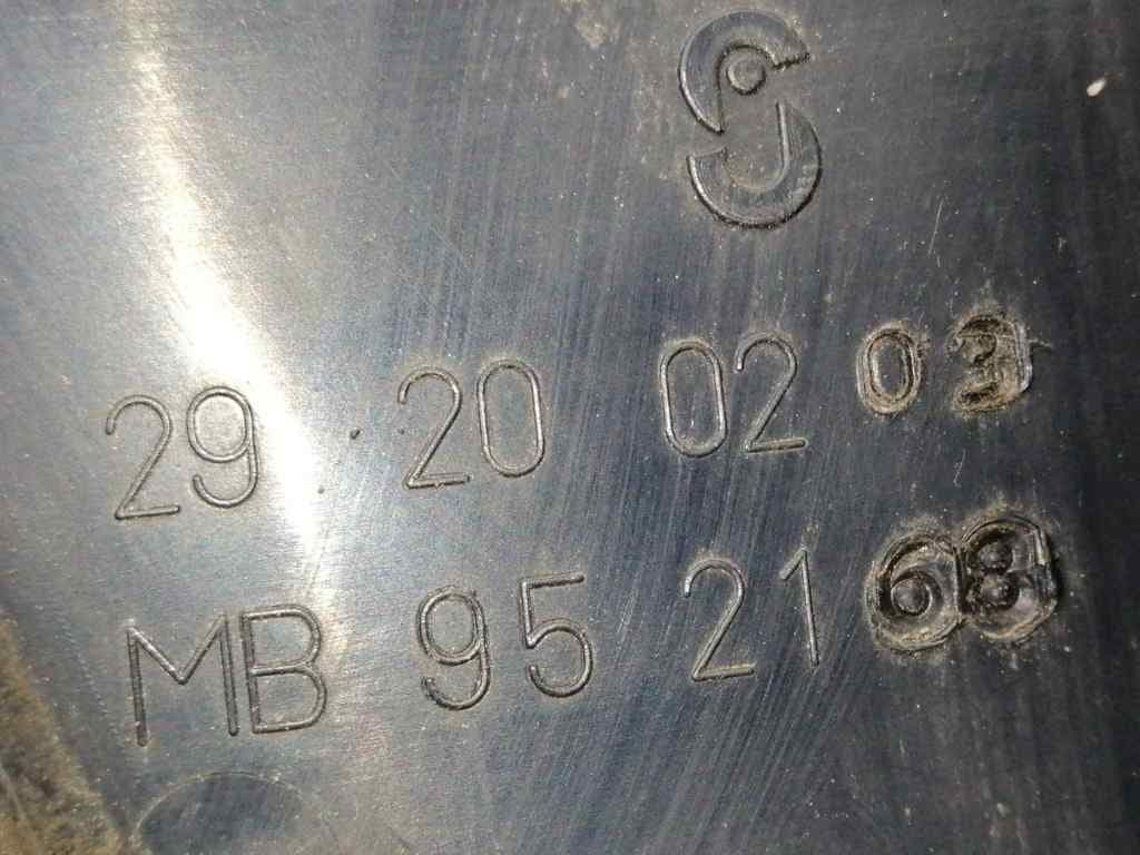Piloto trasero derecho MITSUBISHI CARISMA BERLINA 5 (DA0) 3