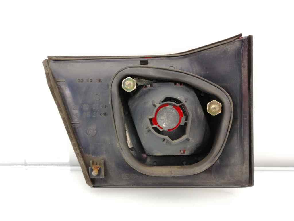 Piloto trasero derecho MITSUBISHI CARISMA BERLINA 5 (DA0) 2