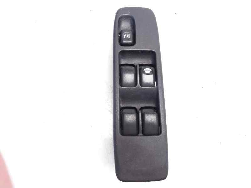 Mando elevalunas delantero izquierdo MITSUBISHI MONTERO (V60/V70)