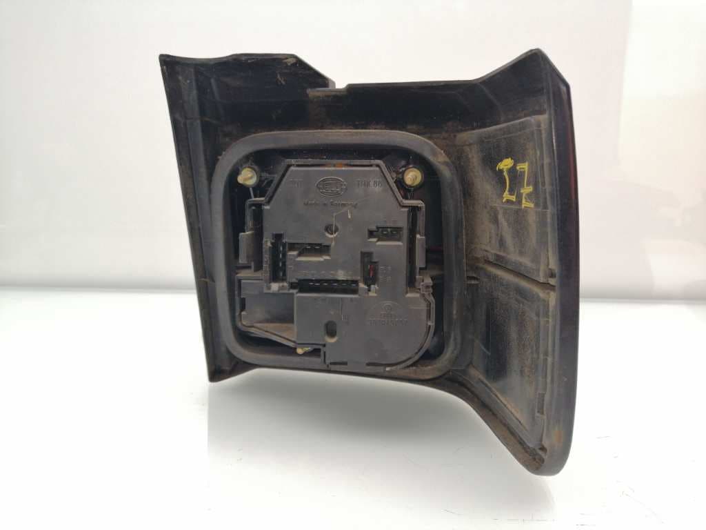 Piloto trasero izquierdo VOLKSWAGEN PASSAT (321/23/27/31) 3