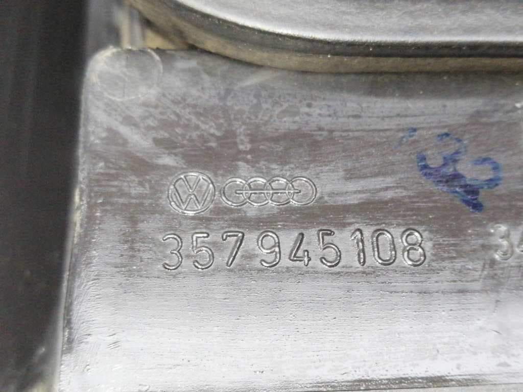 Piloto trasero derecho VOLKSWAGEN PASSAT (321/23/27/31) 2