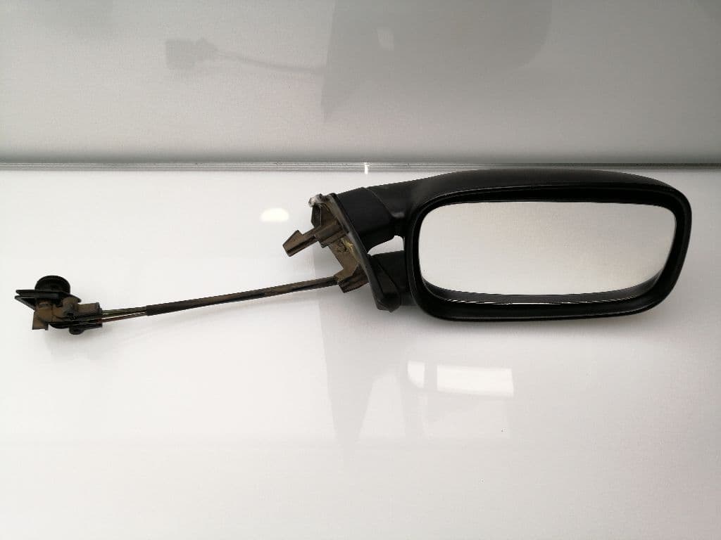 Retrovisor derecho VOLKSWAGEN PASSAT (321/23/27/31)