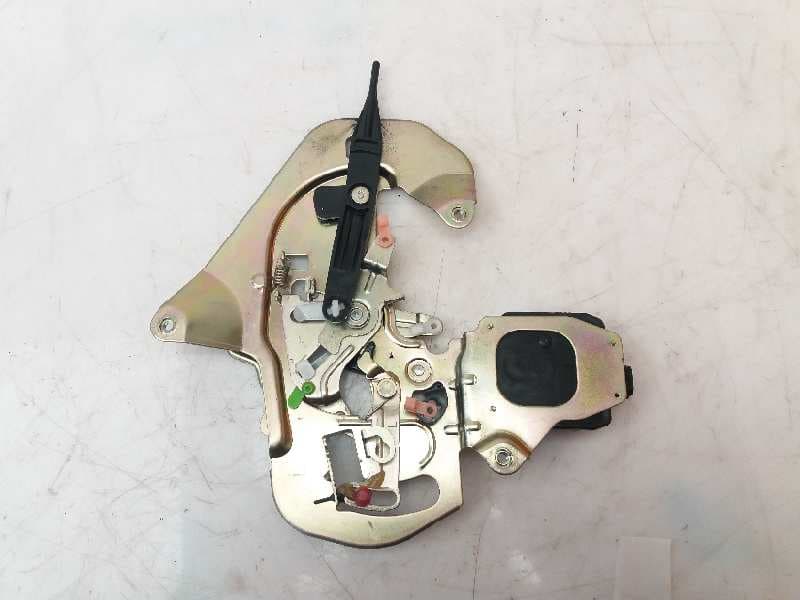 Cerradura puerta trasera izquierda KIA CARNIVAL 4