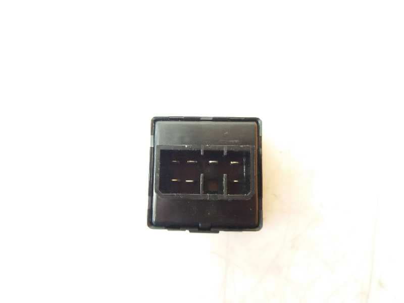 Mando retrovisor KIA CARNIVAL 4