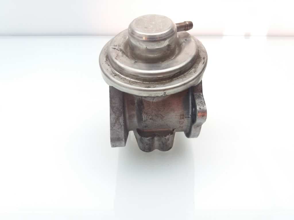 Valvula egr VOLKSWAGEN PASSAT BERLINA (3A2) 3