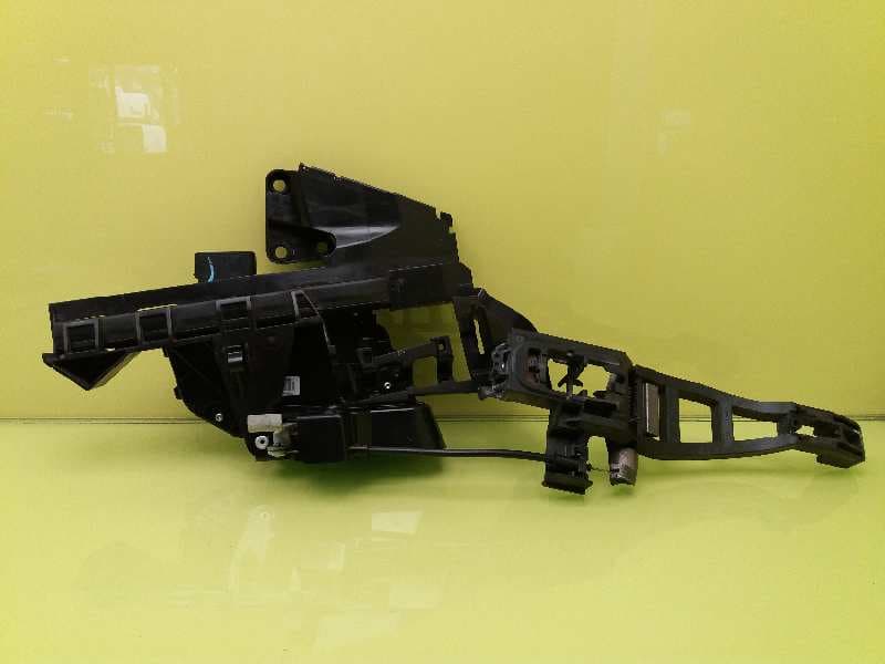 Cerradura puerta trasera izquierda FORD FOCUS 5