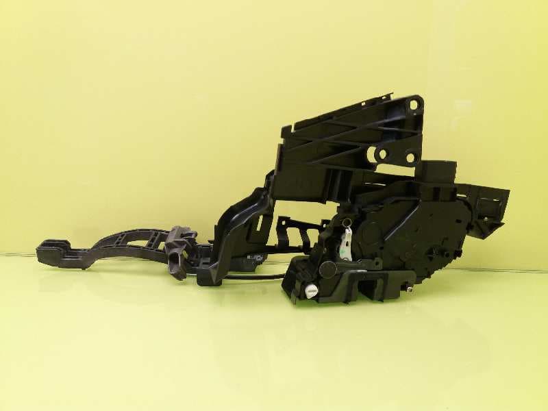 Cerradura puerta trasera izquierda FORD FOCUS 3