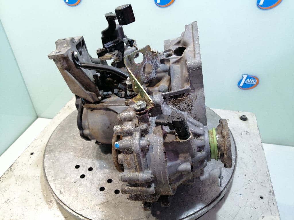 Caja cambios VOLKSWAGEN BORA BERLINA (1J2) 2