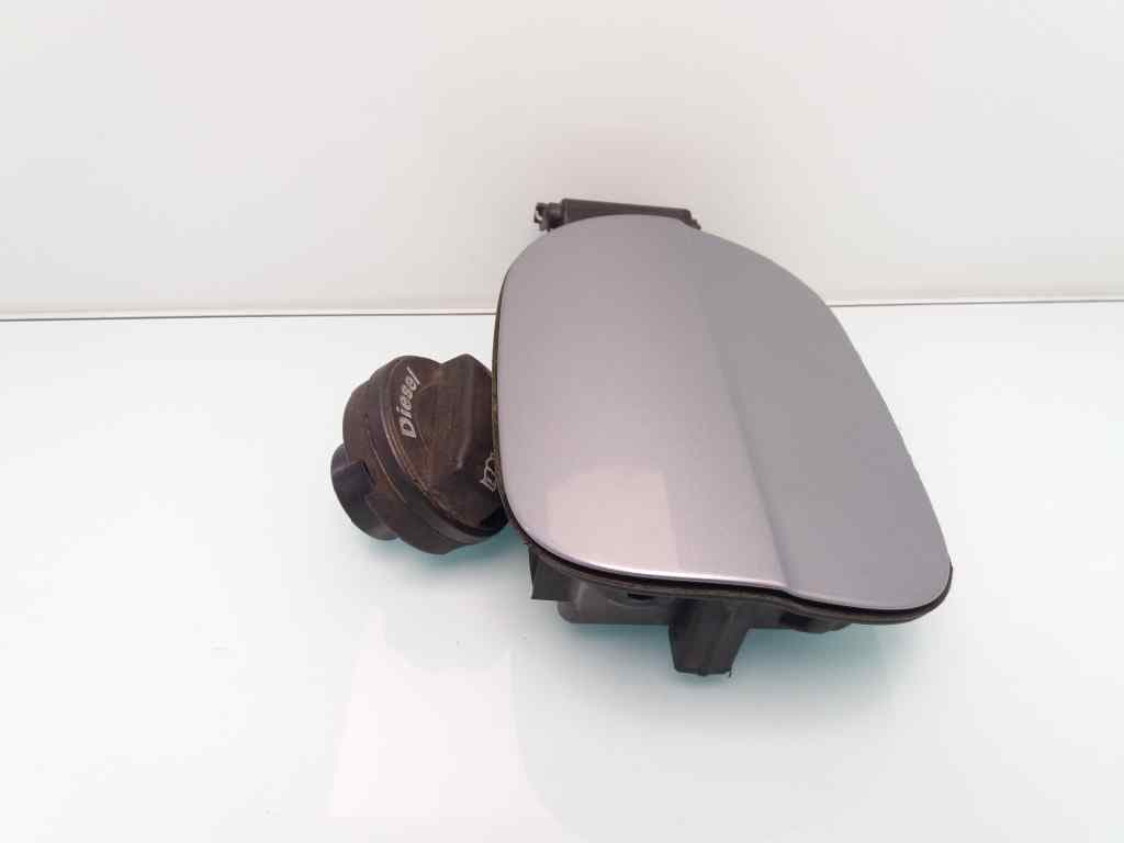 Tapa exterior combustible AUDI A6 BERLINA (4F2) 3