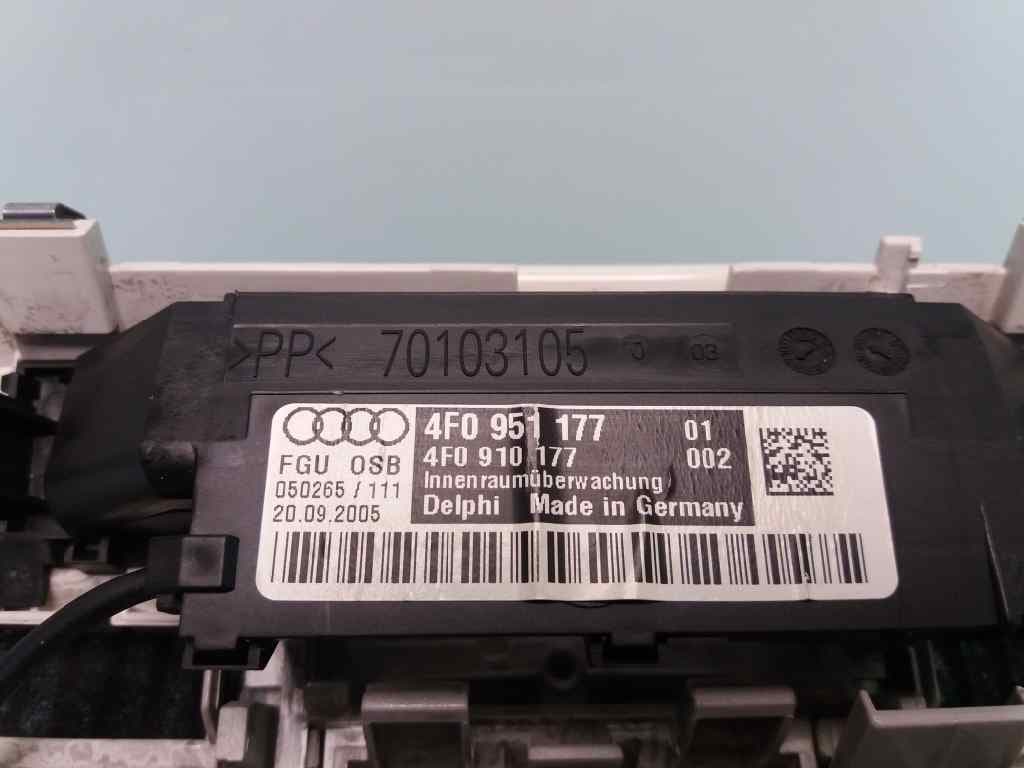 Luz interior AUDI A6 BERLINA (4F2) 4