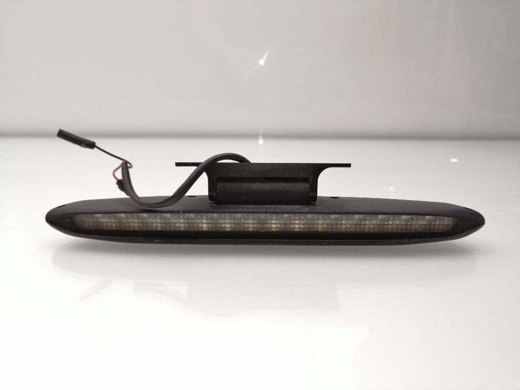Luz central de freno SUZUKI SANTANA 3