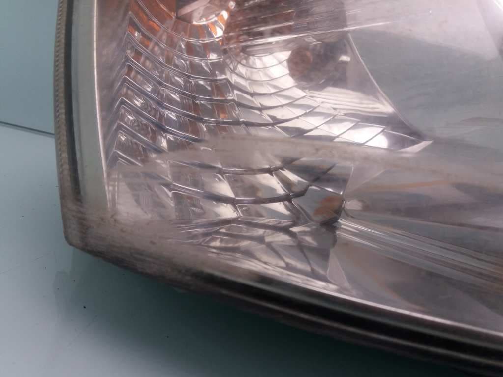 Faro derecho TATA INDICA 3