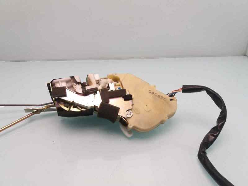 Cerradura puerta delantera derecha HONDA CR-V II (RD_)