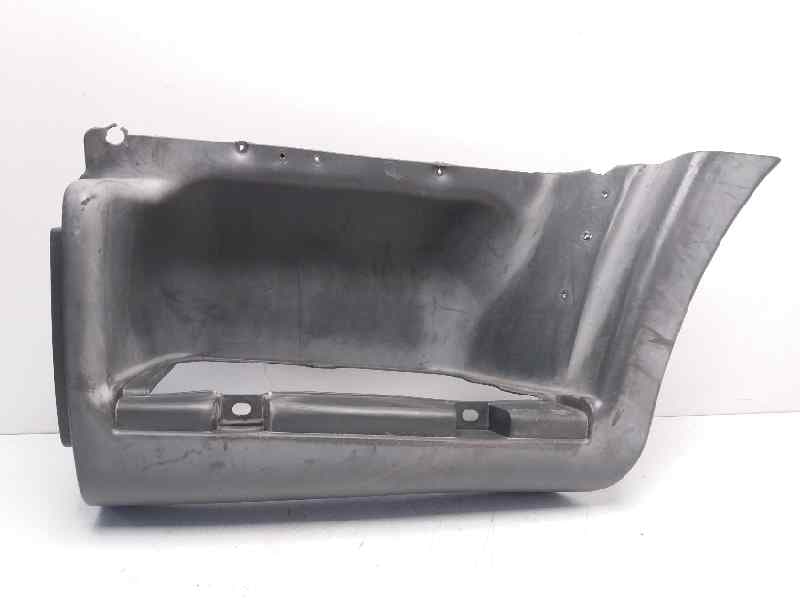 Plastico NISSAN CABSTAR E 5