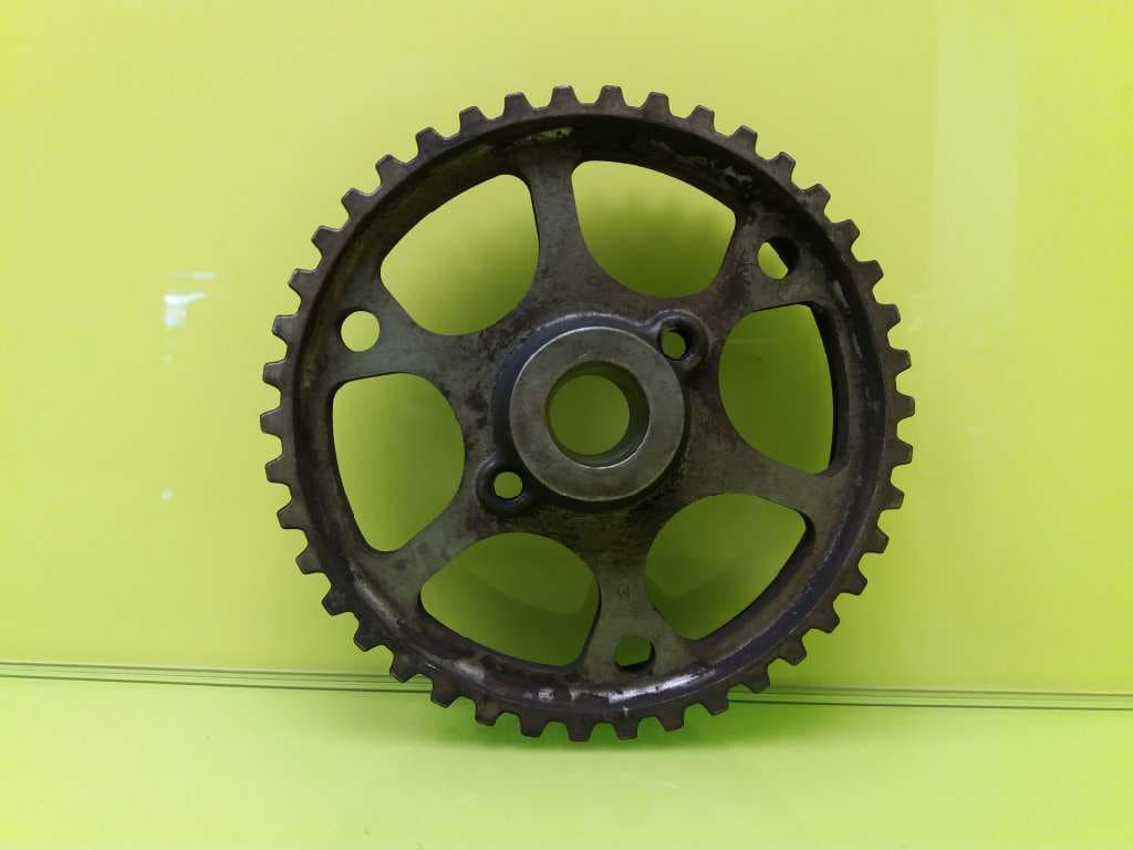 Polea bomba inyectora SUZUKI SANTANA 300 2.0 4