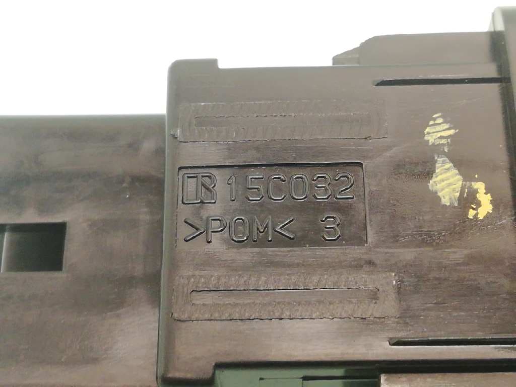 Interruptor TOYOTA LAND CRUISER (J12) 3
