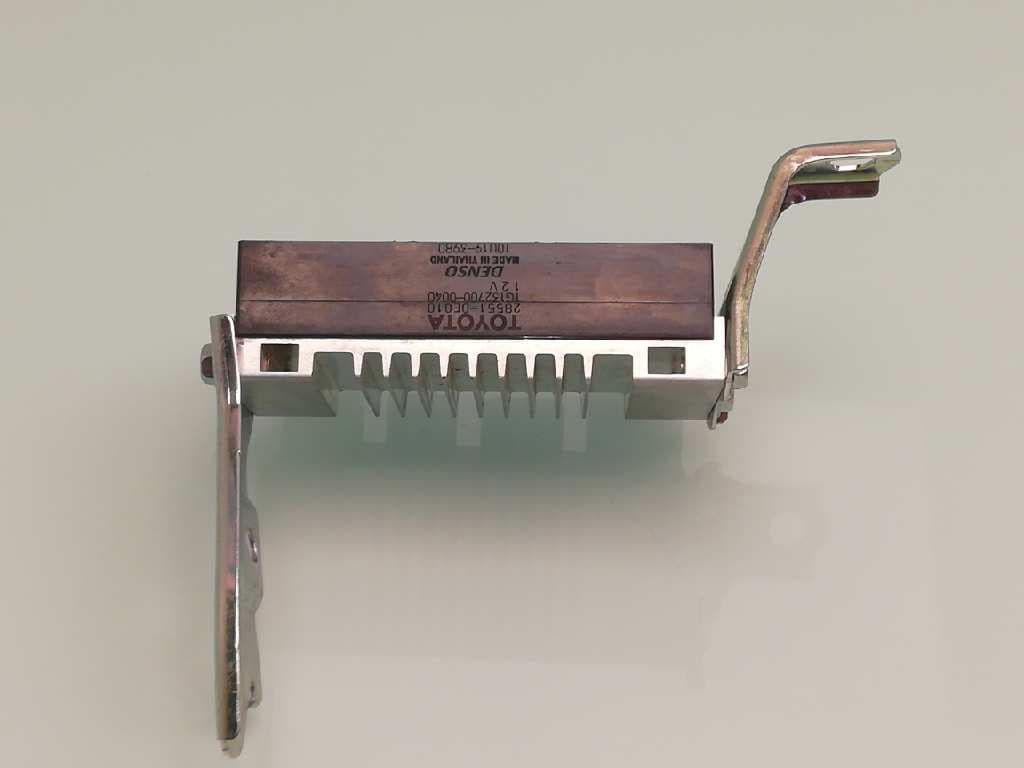 Caja precalentamiento TOYOTA LAND CRUISER (J12) 4