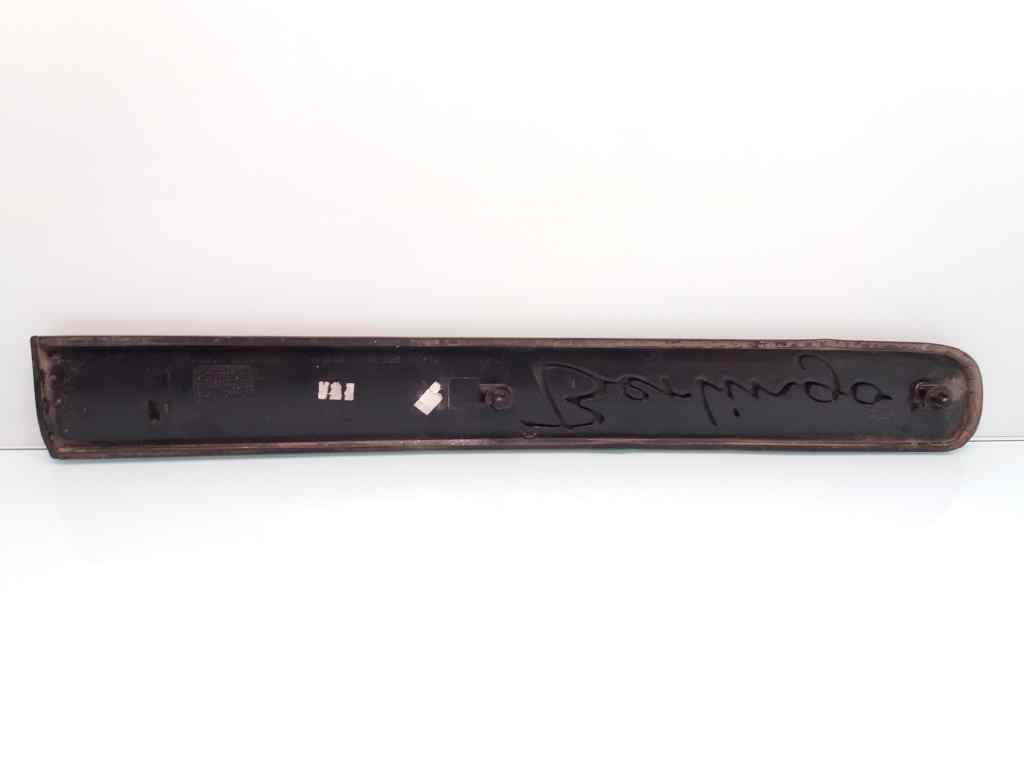 Plastico CITROEN BERLINGO 5