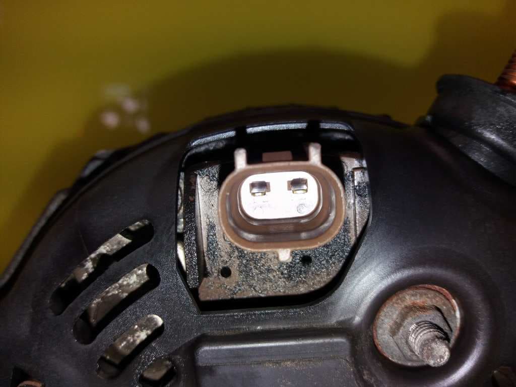 Alternador JEEP GRAND CHEROKEE III (WH, WK) 2