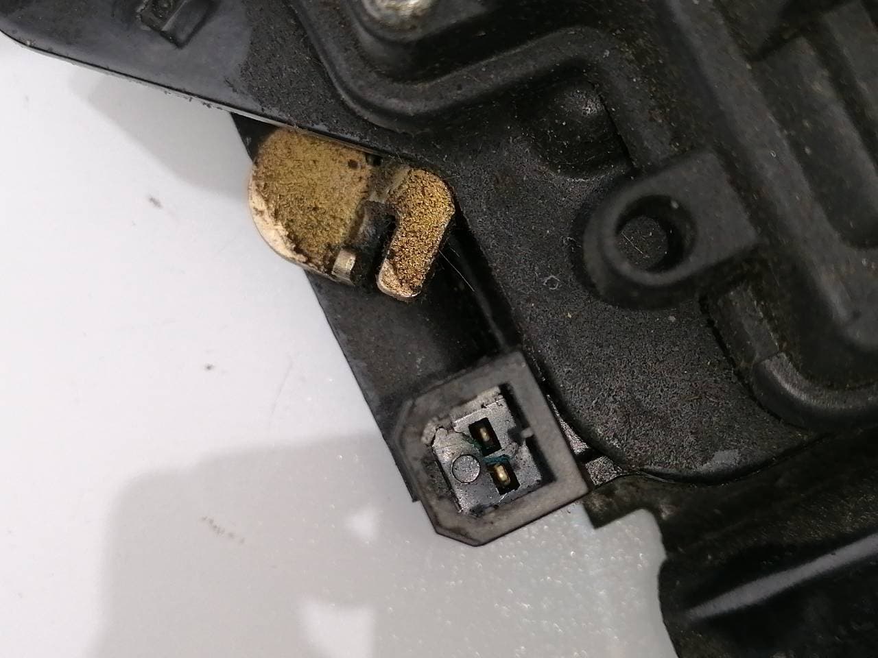 Cerradura maletero / porton JEEP GRAND CHEROKEE III (WH, WK) 3
