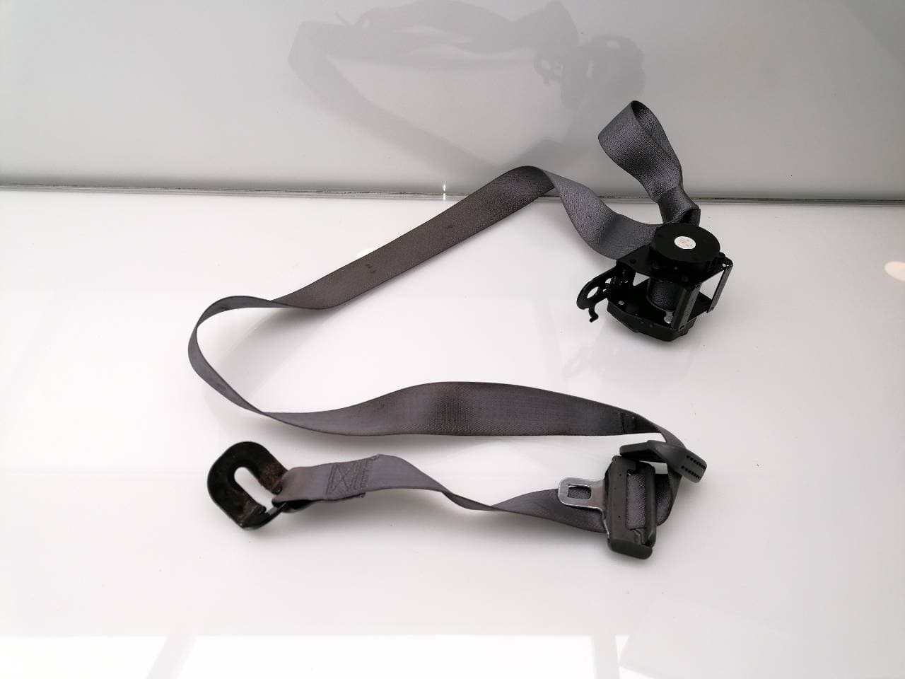 Cinturon seguridad trasero derecho JEEP GRAND CHEROKEE III (WH, WK) 2