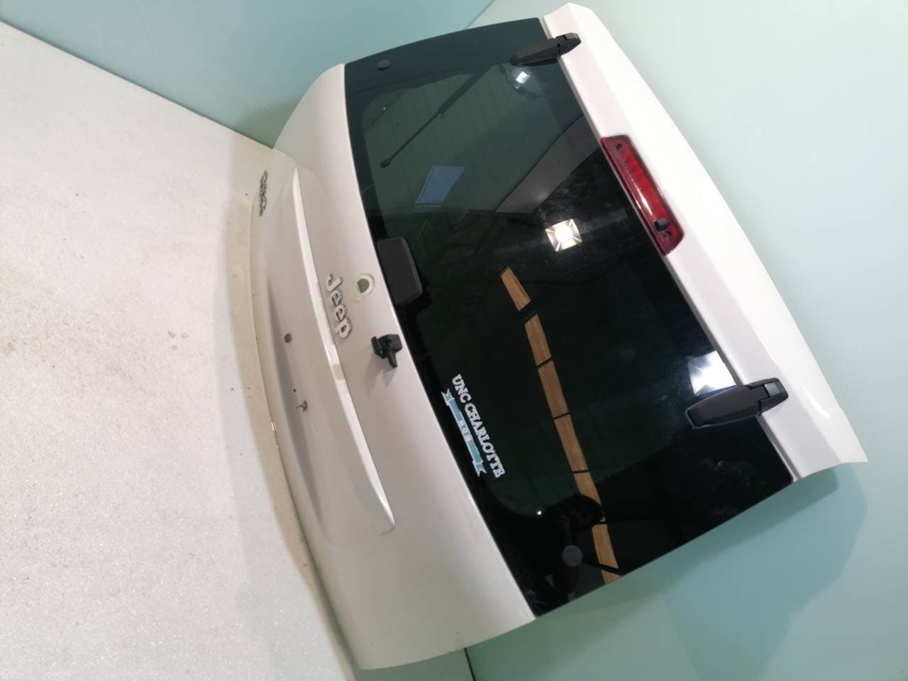 Porton trasero JEEP GRAND CHEROKEE III (WH, WK) 4