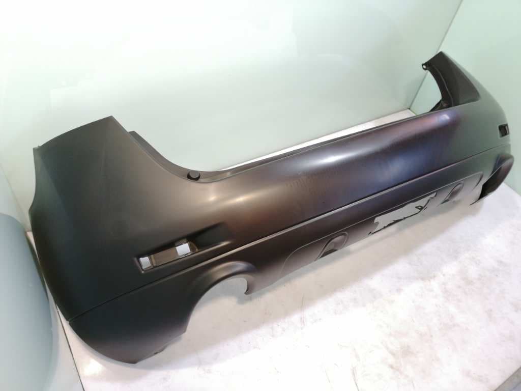 Paragolpes trasero NISSAN NOTE (E11, NE11)