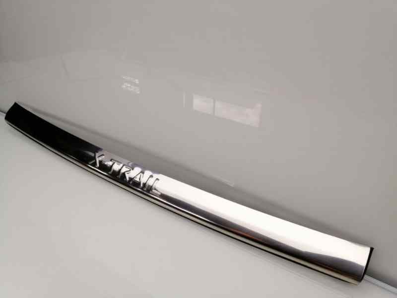 Plastico NISSAN NOTE (E11, NE11) 5