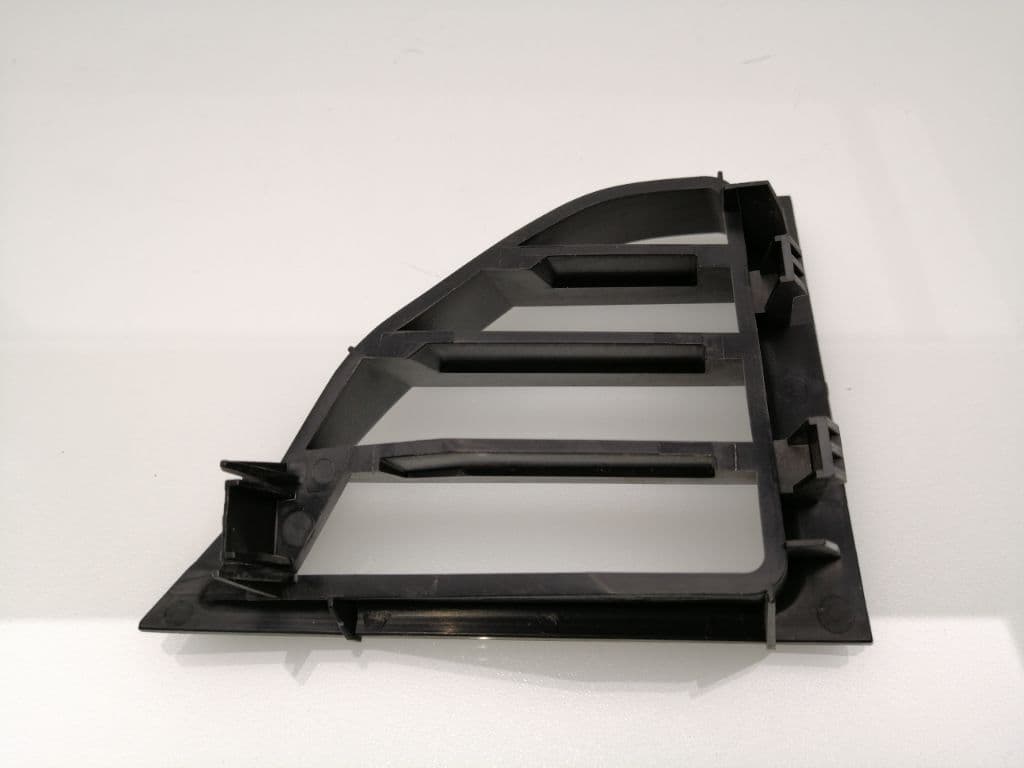 Plastico NISSAN NOTE (E11, NE11) 2