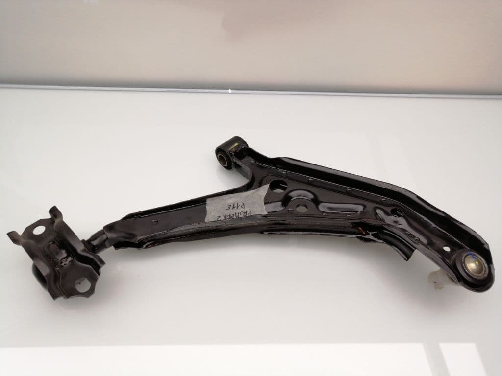 Brazo suspension inferior delantero izquierdo NISSAN NOTE (E11, NE11) 2
