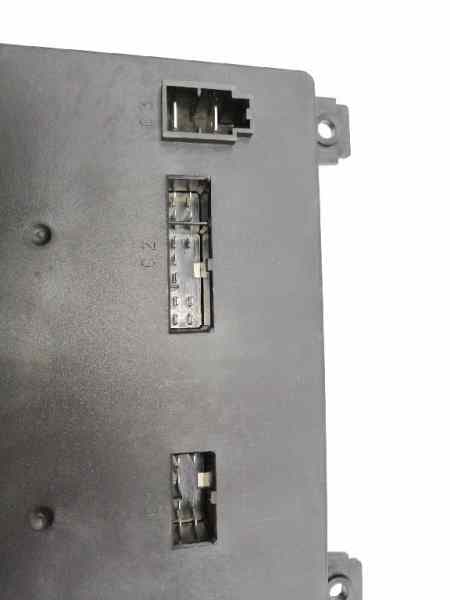Caja reles / fusibles NISSAN NOTE (E11, NE11) 5