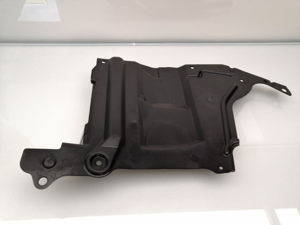 Plastico NISSAN NOTE (E11, NE11) 3