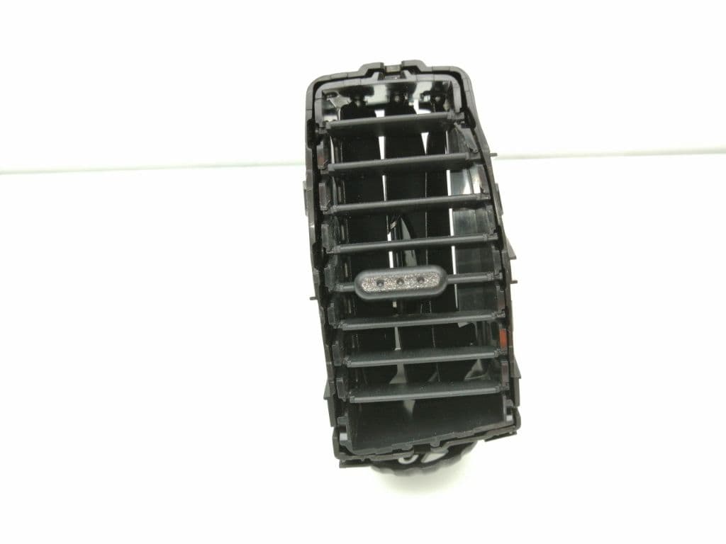 Recambio NISSAN NOTE (E11, NE11) ref. 68750AX603 5