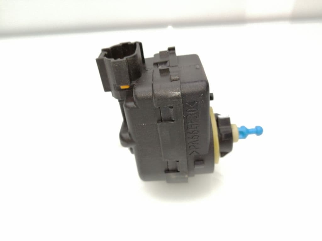 Recambio NISSAN NOTE (E11, NE11) ref. 260569F501 4