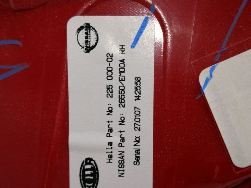 Piloto trasero derecho NISSAN NOTE (E11, NE11) 2