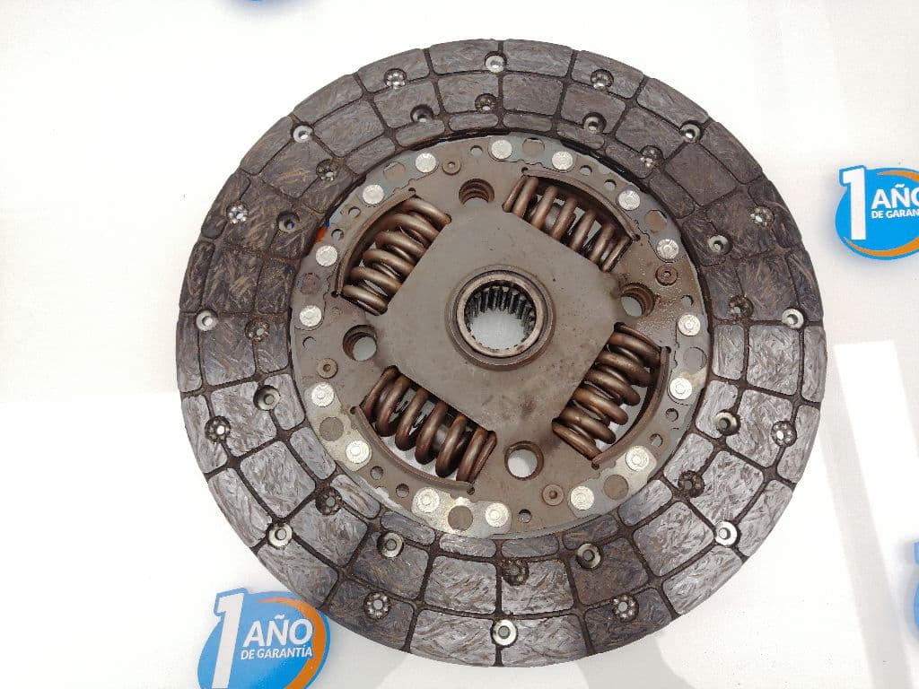 Kit embrague TOYOTA HILUX (GUN1)